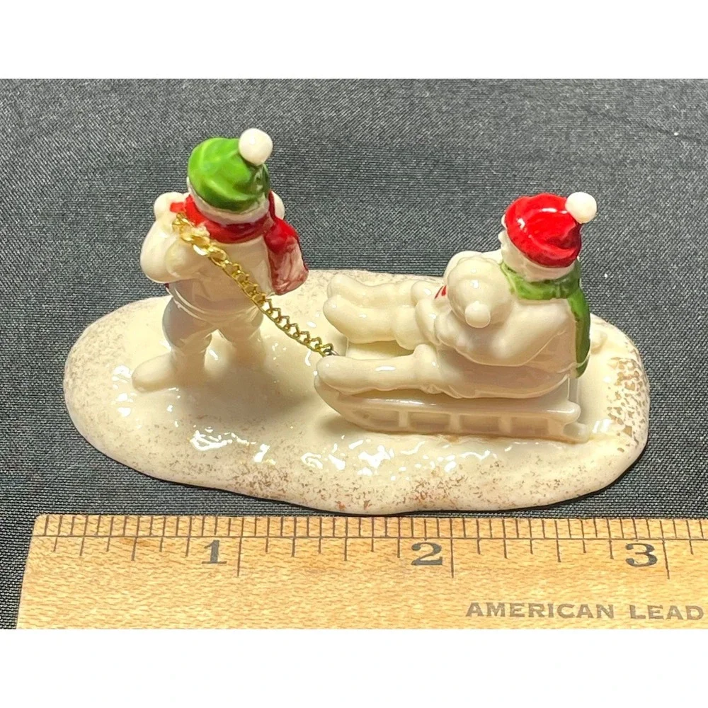 Lenox China 2017 MISTLETOE PARK Village Treasures SNOW DAY Sculpture MIB
